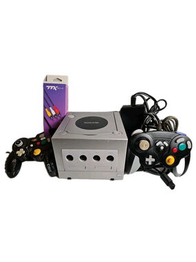 Nintendo GameCube Console DOL-101 Silver Platinum With 2 Controllers & Cables